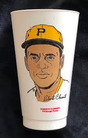 Remembering World Series hero Roberto Clemente and his most colorful and  unique collectibles