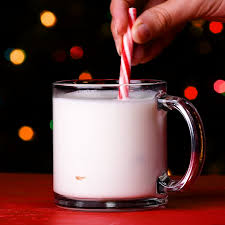 Peppermint Cocoa Sticks Profitez D Une Nouvelle Tasse De Cacao Chaud Sur Nous Chocolat Chaud In 2020 Peppermint Cocoa Christmas Cooking Hot Chocolate Recipes