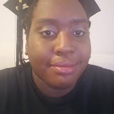 The queen is back (@MsImaniEHill1)