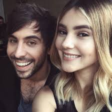 Max giesinger sorgte 2016 für zwei unglaubliche ohrwürmer. Stefanie Giesinger Was Lauft Da Mit Max Giesinger Max Giesinger Germanys Next Topmodel Fotoshooting