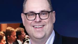 Patrick Rath's Instagram, Twitter & Facebook