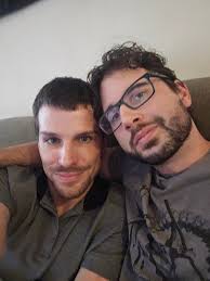 Hey everyone! I just wondered if anyone could take the blurriness out of  this photo, I screenshotted it from the video my fiancé was recording  before he proposed 🥹❤️ Thank you so