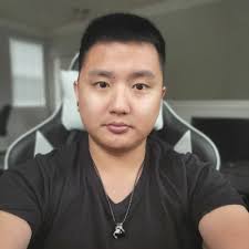 Ronnie Li (@ronnieli0114)