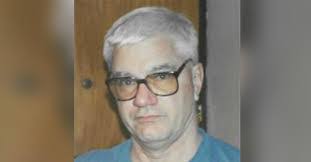 Leslie Stauffer's Instagram, Twitter & Facebook