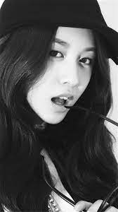 We have a great selection of black wallpapers and black background images for mac os computers, macbooks and windows computers. Cute Sweet Korean Girl Black And White Art Iphone 8 Wallpapers Free Download