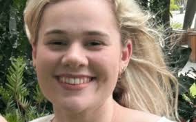 Jocelyn Grace's Instagram, Twitter & Facebook