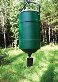 Deer like many other animals of prey, are always moving around different regions in search of food and safety. On Time Tomahawk Vl Digital Hanging Feeder