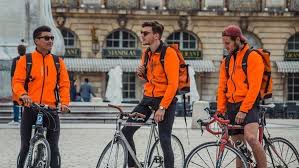 Ainsi amazon key est désormais disponible pour les clients prime et permet aux livreurs de déposer votre colis chez vous. Livraison De Repas Vetements Et Objets A Nancy Fetch Veut Devenir Le Amazon Local Lorraine Actu