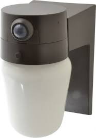 Heath Zenith 1 Head 30 Ft Detection 110 Angle Incandescent Lamp Motion Sensing Light Fixture 57263378 Msc Industrial Supply
