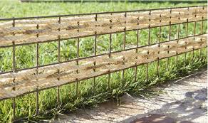Woven Fence Marie Claire Idees Garten Zaun Ideen Gartengestaltung Ideen Naturgarten