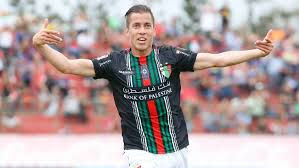 En su época como jugador destacó por su capacidad goleadora tanto en chile como en méxico. Agustin Farias Ivo Basay Con Su Forma Logro Que No Tocaramos Fondo