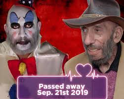 Caitlyn Marks's Instagram, Twitter & Facebook