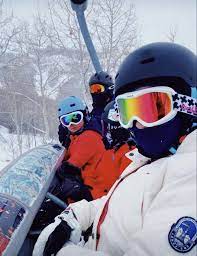 Pin By Sophiemendo On Ski Pics Ski Pics Bicycle Helmet Skiing