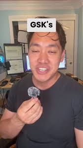 Andre Dang's Instagram, Twitter & Facebook