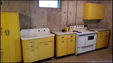 Metal kitchen cabinets can be a beautiful and elegant addition to any home. Youngstown Kitchen Cabinets By Mullins Vintage Retro Sink Antique Metal For Sale Online Ebay