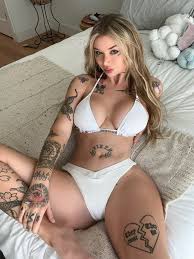 TW Pornstars - 4 foto. Mommy Jaz. Twitter. 2020, 2021, 2022, 2023. 5:16 PM  - 15 Jan 2023