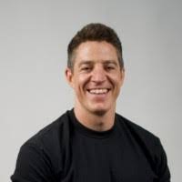 Sophia Bracey's Instagram, Twitter & Facebook