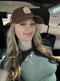 Roommate wanted in La Jolla, San Diego area