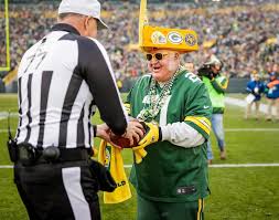 Mean Gene the Dancing Machine' shares what it means to be a Green Bay Packers superfan - Wausau Pilot & Review