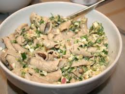 Decouvrez Notre Recette Facile Et Rapide De Fraise De Veau Sauce Gribiche Sur Cuisine Actuelle Fraise De Veau Recette Avec Des Fraises Recette Fraise De Veau