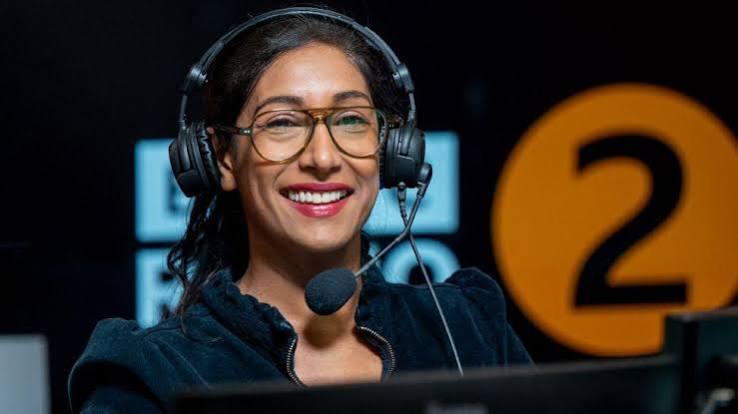 Tina Daheley: Newsreader to leave Radio 2 breakfast show - BBC News