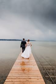 Sie können hochzeitsmode nach ihren wunschen kaufen. Hochzeit Im Lenas Am See Hochzeitsfotograf Am Ammersee