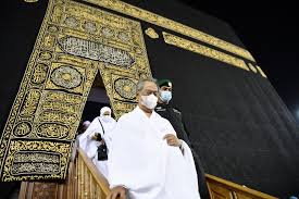 Dapatkan informasi, inspirasi dan insight di email. Muhyiddin And Wife Perform Umrah In Mecca Amid Official Saudi Visit Malaysia Malay Mail