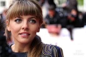 Popper's penguins, but i have to pray that it's not as soulless and warped as the movie. Netflix Movies Starring Ophelia Lovibond