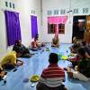 Definisi/arti kata 'musyawarah' di kamus besar bahasa indonesia (kbbi) adalah n pembahasan bersama dengan maksud mencapai keputusan atas penyelesaian masalah; Https Encrypted Tbn0 Gstatic Com Images Q Tbn And9gcsl6nw30apwcqvvxbscdedn43rphgsev5ckilyyi2grpugrisjg Usqp Cau