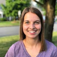 Tami Austin's Instagram, Twitter & Facebook