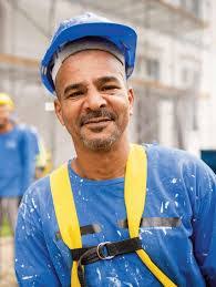 Carl Maines's Instagram, Twitter & Facebook