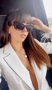 Alana Lliteras V updated their cover photo.