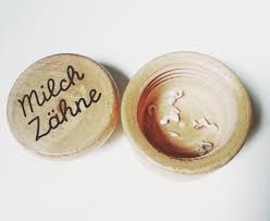 Langsam brechen in dieser zeit die erste milchzähne durch. Milchzahne Und Zahnwechsel Midoggy Community
