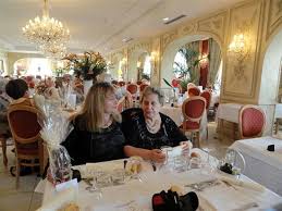 Servella is a member of vimeo, the home for high quality videos and the people who love them. Interieur Picture Of Restaurant Servella Castagniers Tripadvisor