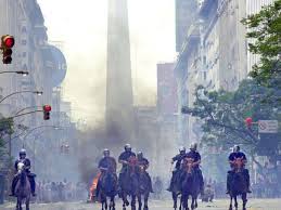 Primeiro, o que é estado de exceção? El Dia Que De La Rua Anuncio El Estado De Sitio El Principio Del Final Cronica Firme Junto Al Pueblo