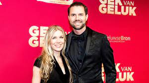Simon and annemarie have been candid about the process of getting pregnant with their first watch our show & entertainment videos below: Simon En Annemarie Keizer Verwachten Tweede Kindje Samen Rtl Nieuws