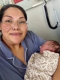 How to reduce postpartum skin redness?