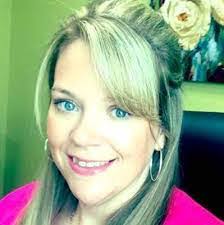 Kimberly Howington's Instagram, Twitter & Facebook