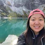 Kelly Hoeft's Instagram, Twitter & Facebook