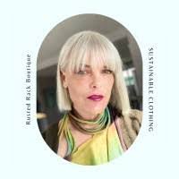 Joanne Macquarrie's Instagram, Twitter & Facebook