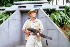 When a fan on twitter said the gun chris pratt was using in jurassic world was simply not big enough to stop the indominus rex, the film's primary. The Jurassic World Trailer S 5 Callbacks To Jurassic Park