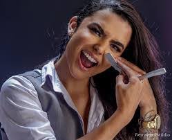 Sabrina Barber's Instagram, Twitter & Facebook