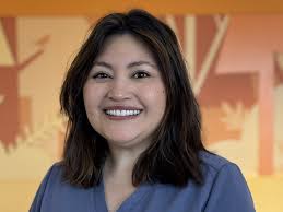 We're so proud of Elizabeth Ocampo-Roman, an alumna of our college who  recently became the first bilingual Auditory-Verbal Therapist in Arkansas!  ✨ Inspired by Dr. Rachel Glade, Elizabeth discovered her passion for