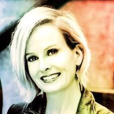 Kim Sierra (@kimsierra17)