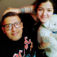 INFELICES 23 AÑOS" 😅 👉 La bandera de los hinchas de #Racing sobrevolando  el "Estadio" LDA por los 23 años de #Independiente sin salir campeón.