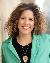 Kathy Couch's Instagram, Twitter & Facebook