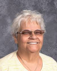 Donna Nutter's Instagram, Twitter & Facebook