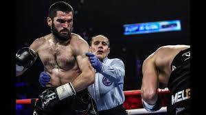 На текущий момент он самый титулованный. Artur Beterbiev Biografiya Karera Video Boev