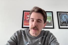 Deuxième invité pour Enfabulation: Thomas Mundinger, qui vous parlera d'un  geste à la fois très personnel, et très politique!