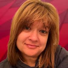 Melanie Sands's Instagram, Twitter & Facebook